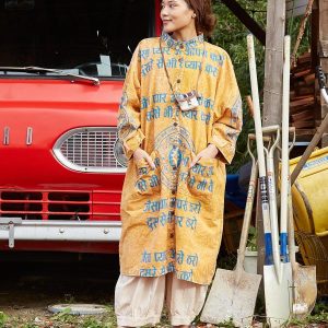 Chemise longue à col officier imprimé Constellation