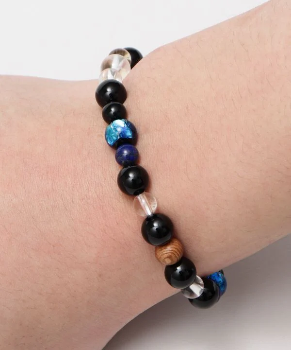 HOTARU - Bracelet en cèdre Lapis Lazuli x YAKUSUGI – Image 4