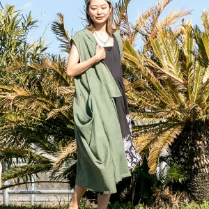 Gilet long ouvert sur le devant