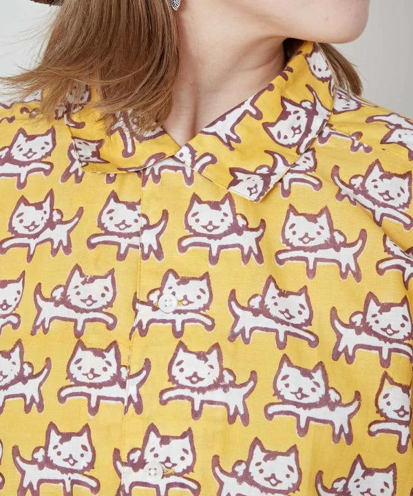 Chemise unisexe à imprimé bloc OKAKA – Image 7