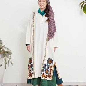 Robe brodée Cachemire