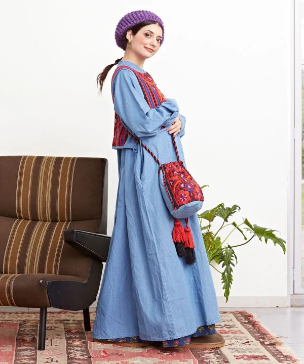 Ensemble robe et gilet en jean nomade – Image 3