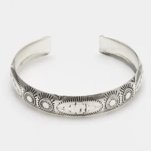 Bracelet manchette de style antique