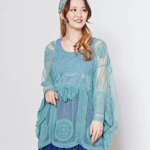 Pull en dentelle bohème