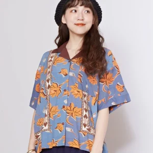 Chemise à col ouvert d'inspiration africaine