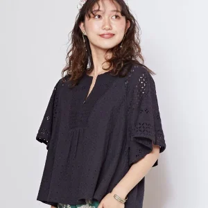 Chemisier en dentelle brodée Schiffli