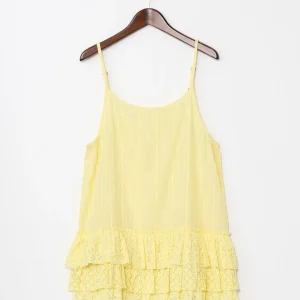 Débardeur basique orné de dentelle