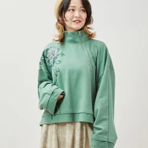 Sweat-shirt brodé de pivoines