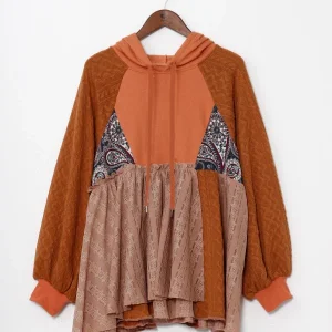 Sweat à capuche patchwork style vintage